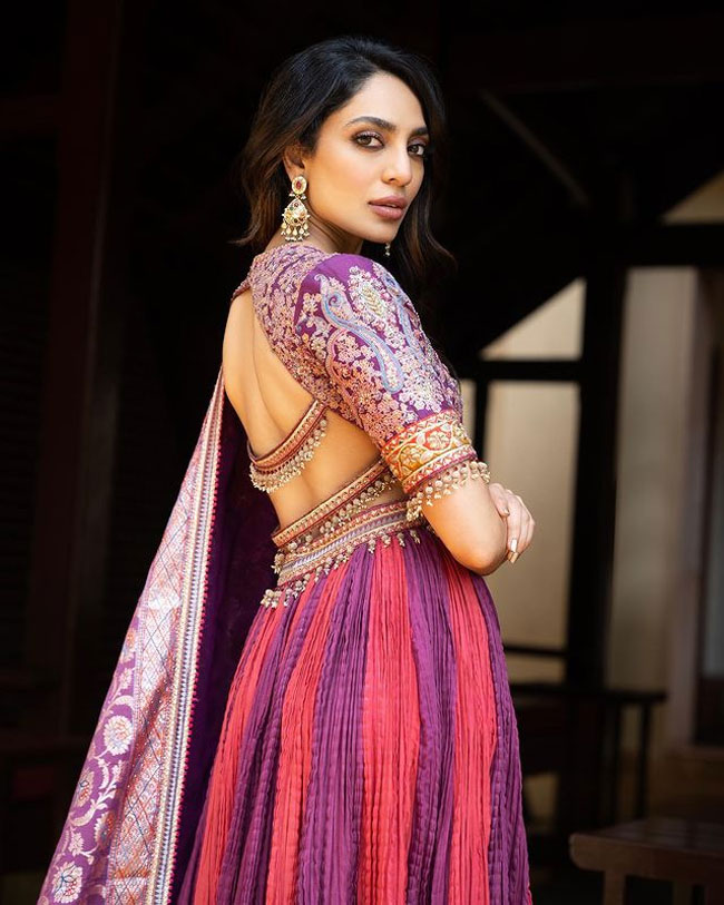 Staggering Looks Of Sobhita Dhulipala